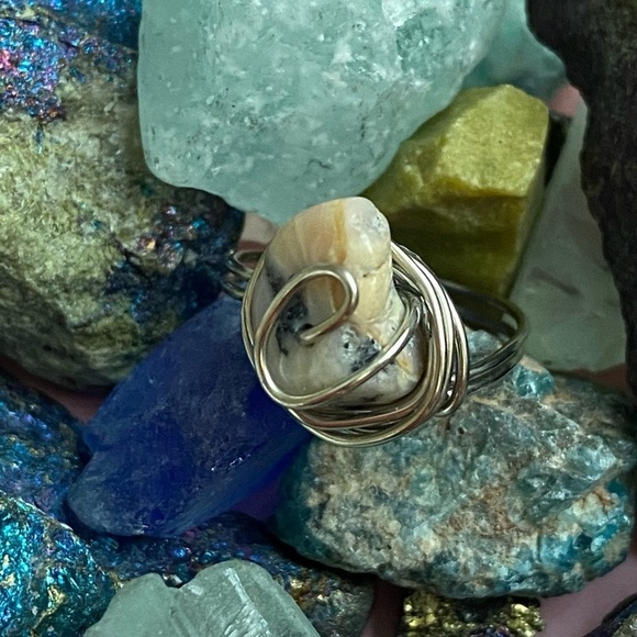 Crazy Lace Agate wire, wrapped ring - Picture 1 of 3